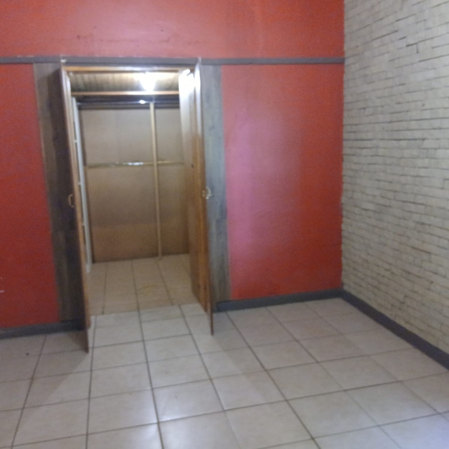 To Let 2 Bedroom Property for Rent in Kuruman Northern Cape